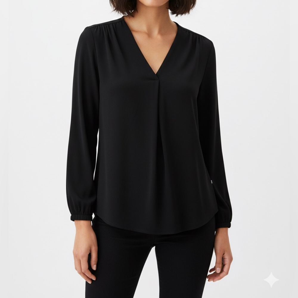 Vince Camuto Black V-Neck Blouse